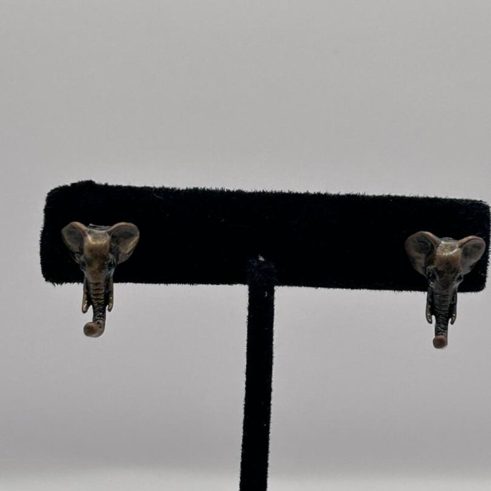 Antiqued Gold Detailed Elephant Stud Earrings with Rhinestone Eyes